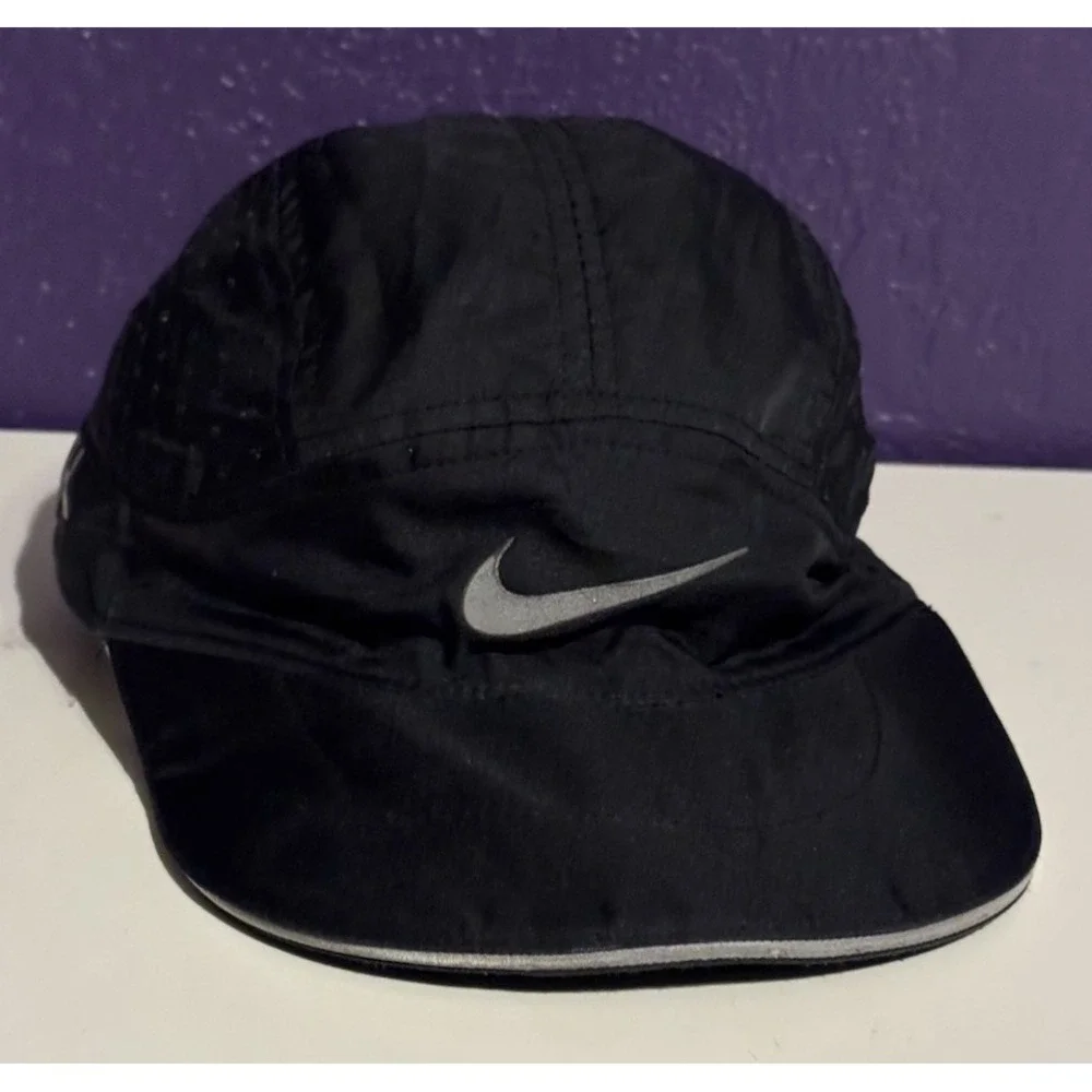 Nike Kith Tailwind Hat Aerobill Dri Fit Reflective AW84 Running Cycling Rare